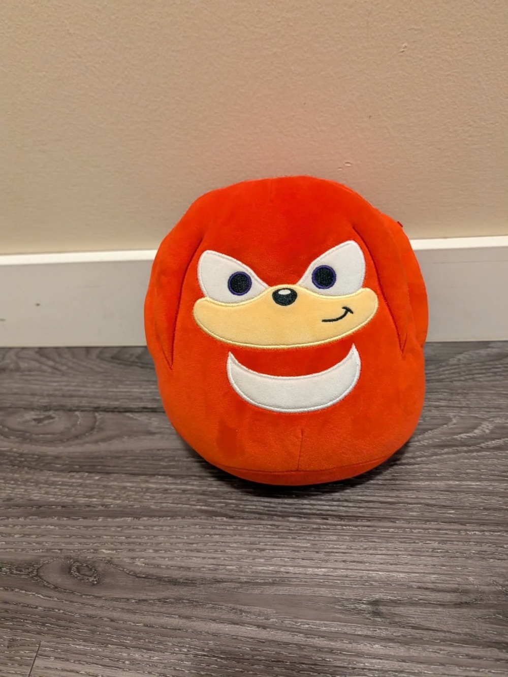 Squishmallow Sonic the Hedgehog Knuckles Plush
